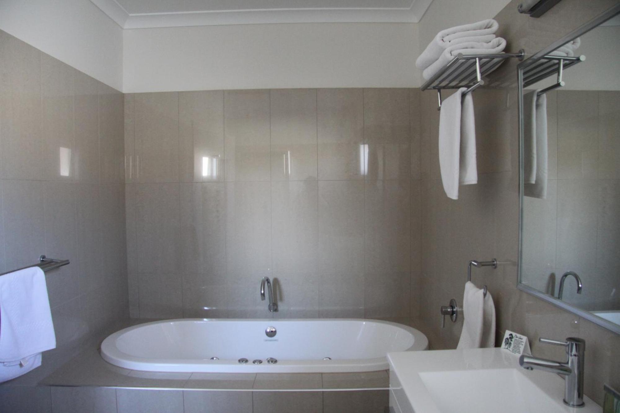 Red Earth Motel Broken Hill Ngoại thất bức ảnh